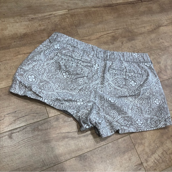 Old navy lot 2 pairs of short shorts size 2 - Picture 7 of 11